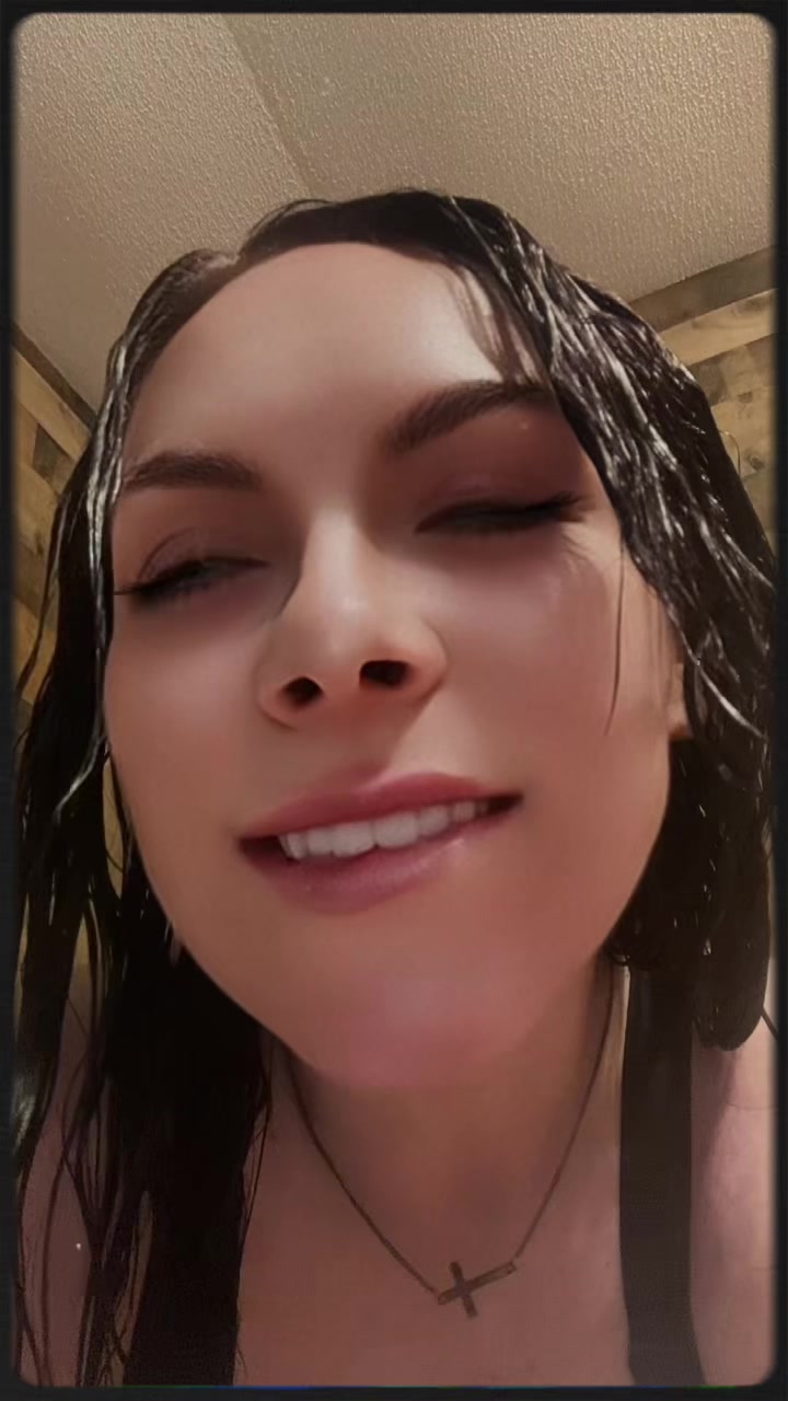 @breannaestelle