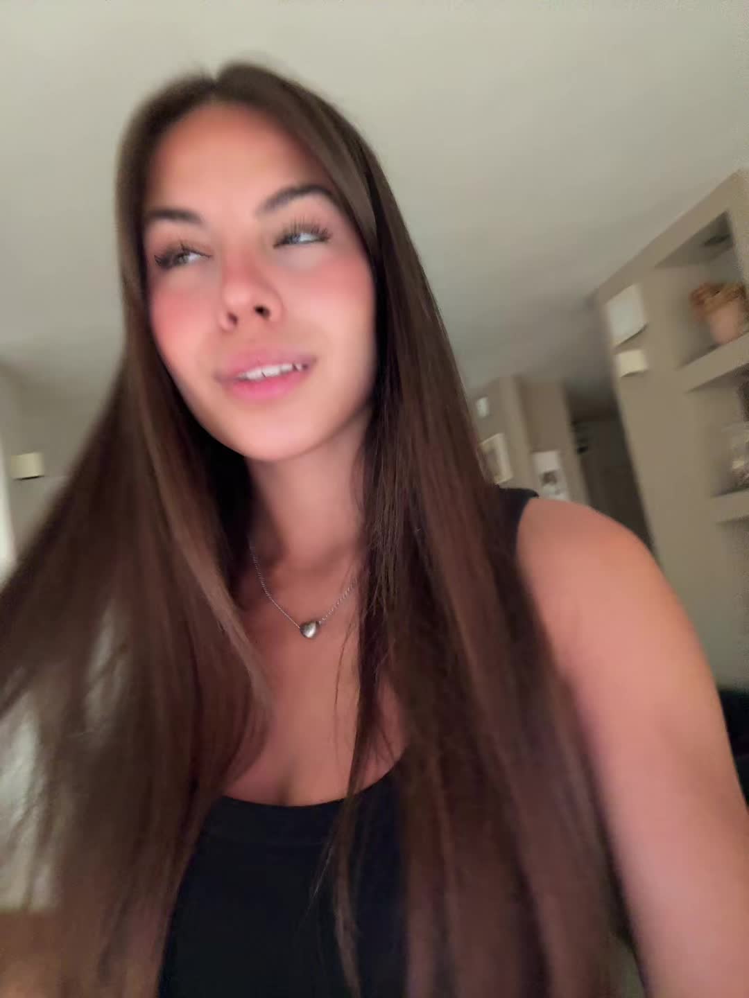 @siriaa