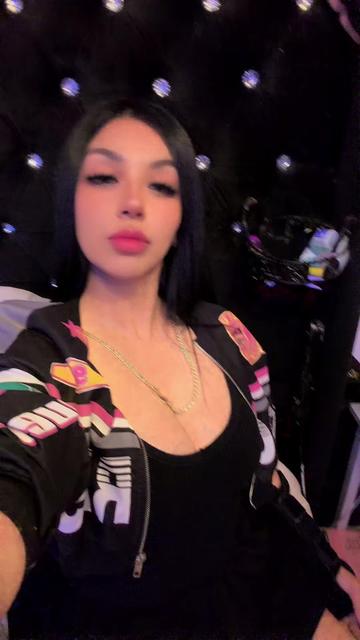 @Angie macias