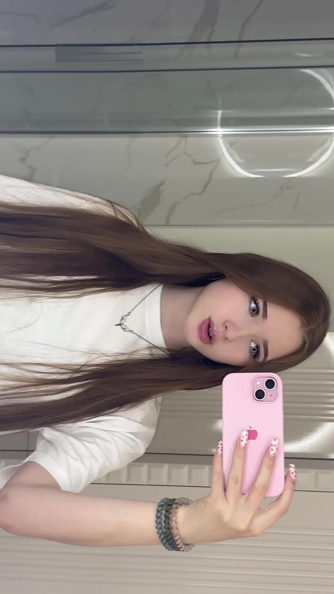@диша