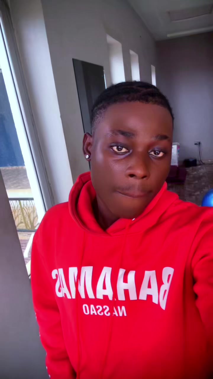 @LIGHT_ BØi