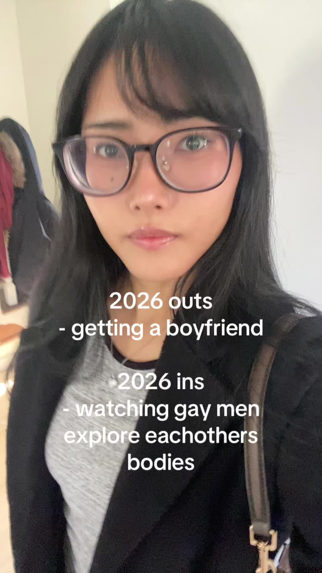 @:3