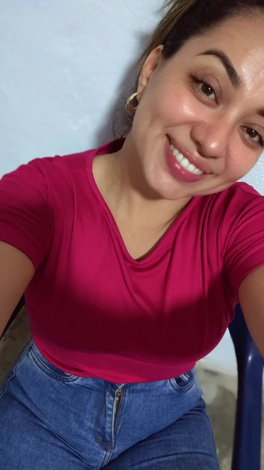 @Y U Y A 👑🥰✨