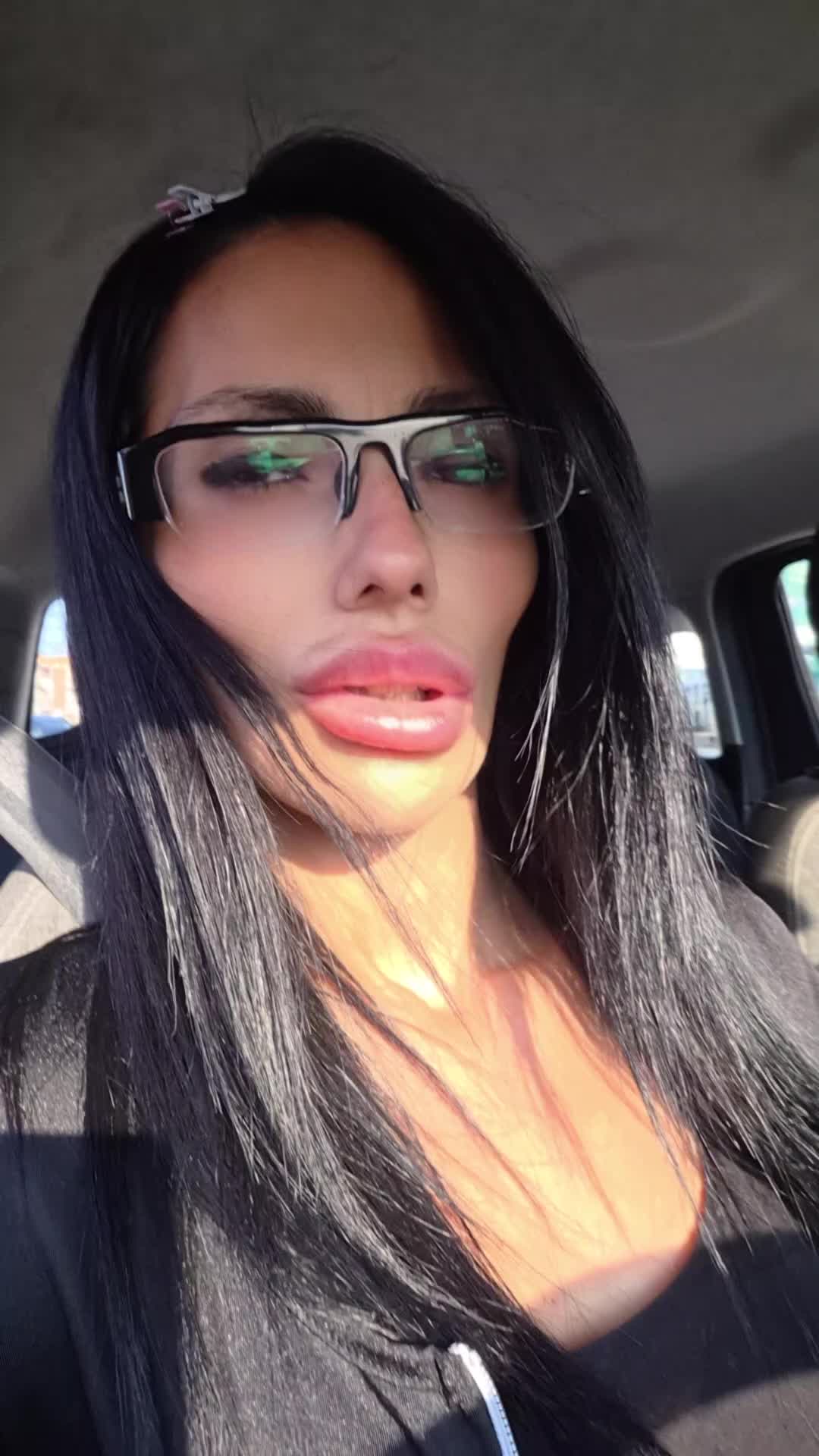 @rosyfirmeofficial