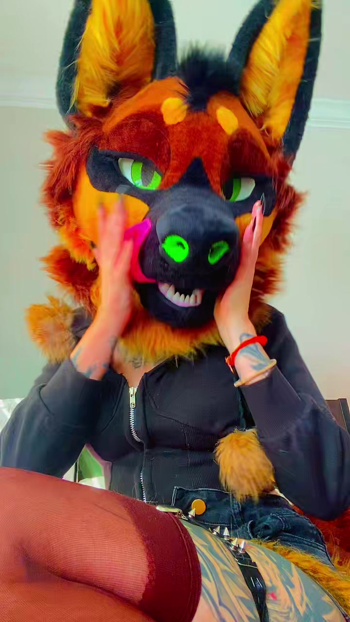 @Vert💚COMMS CLOSED!💜
