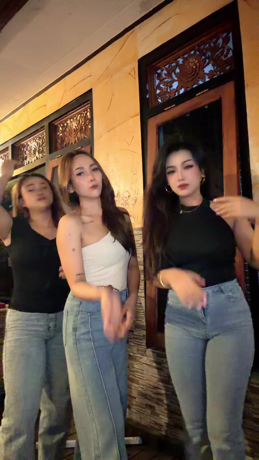 @ETTAAA