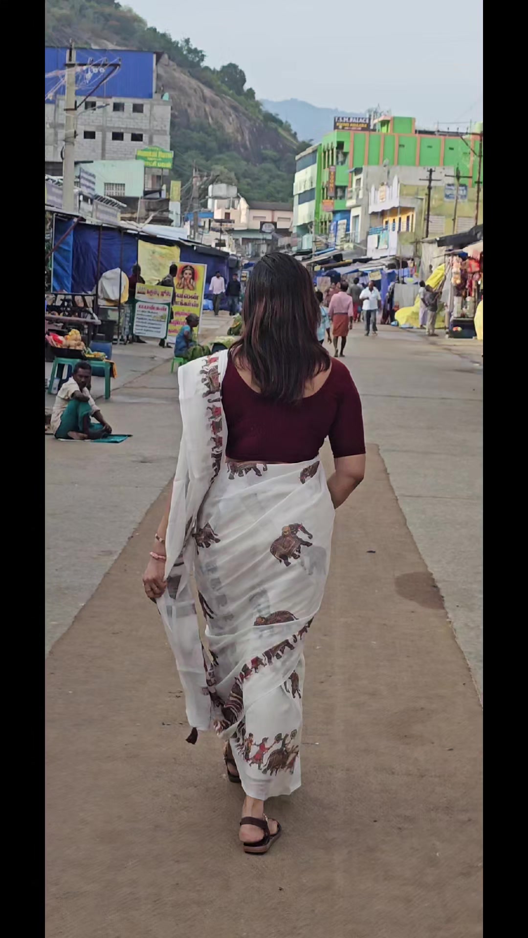 @Nithyapradeep1