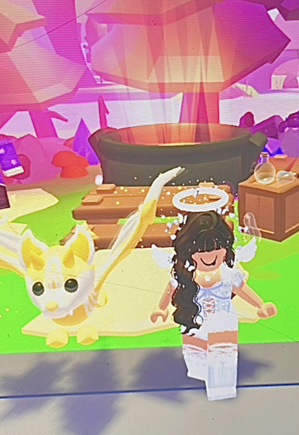 @⟡ ݁₊ . 🐋 𝐄𝐋𝐋𝐀 🦢𐙚🪽
