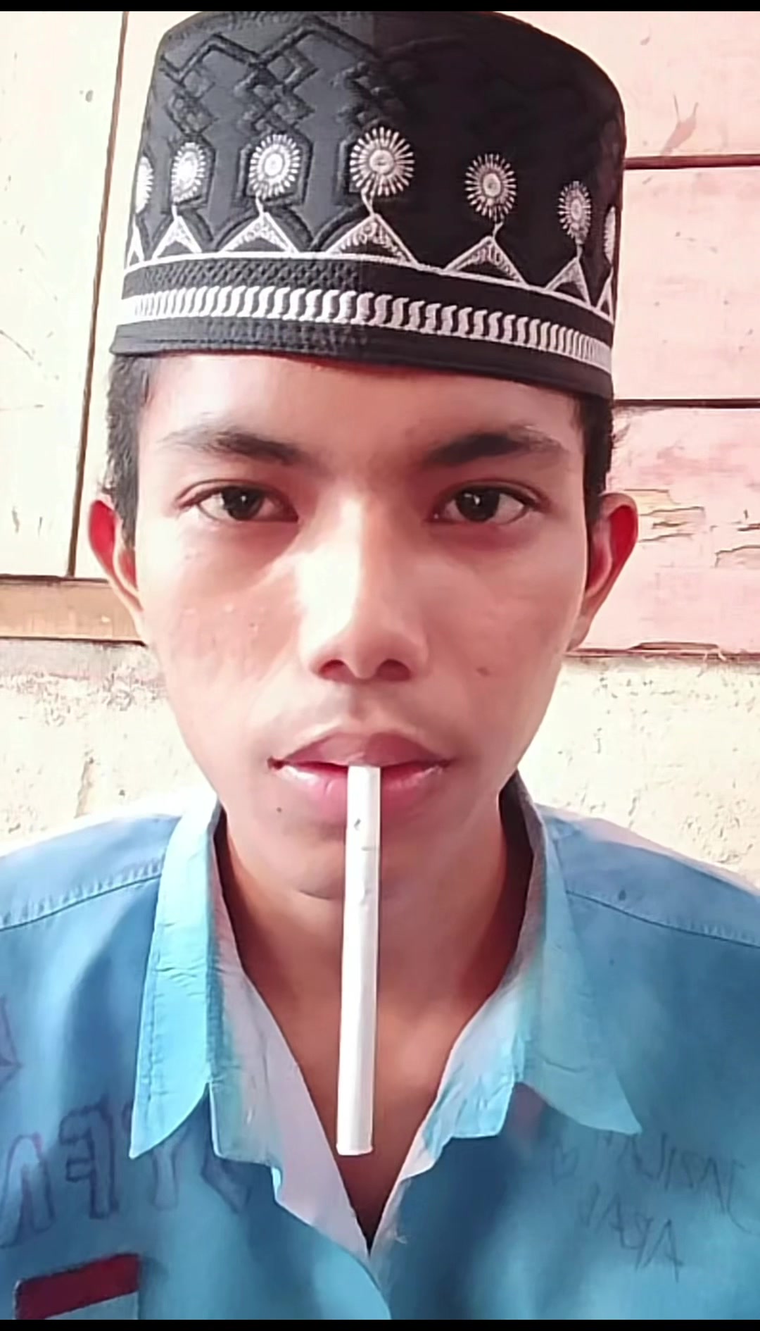 @Mulutdilakbancigarettemouth