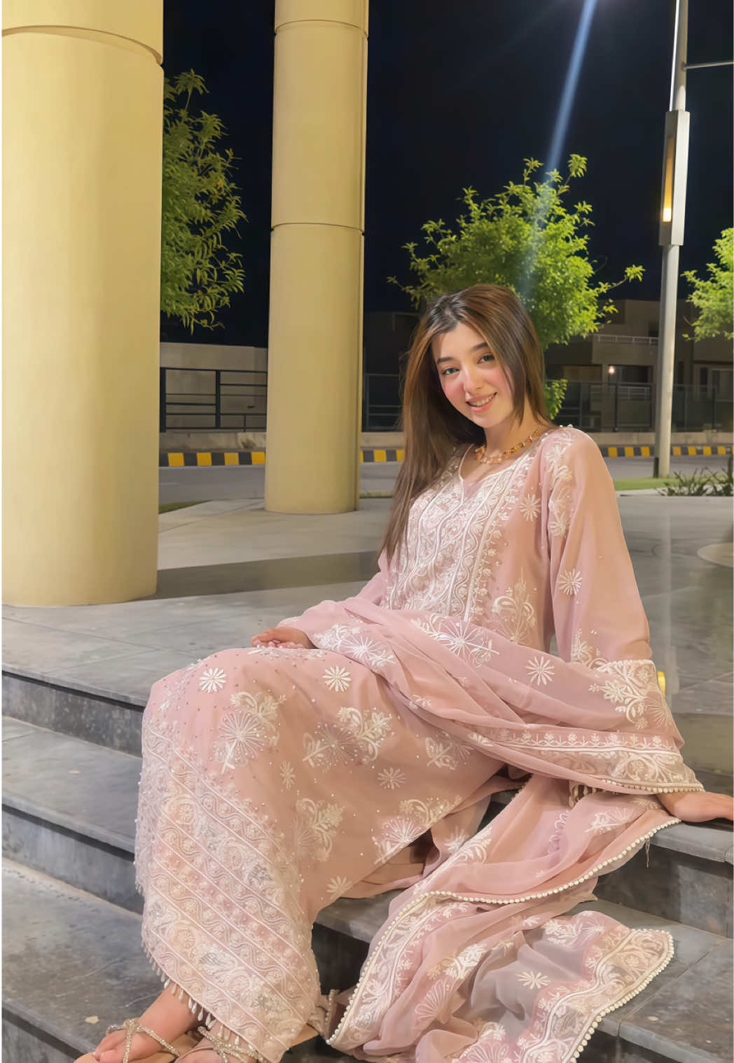 @amna_sal_