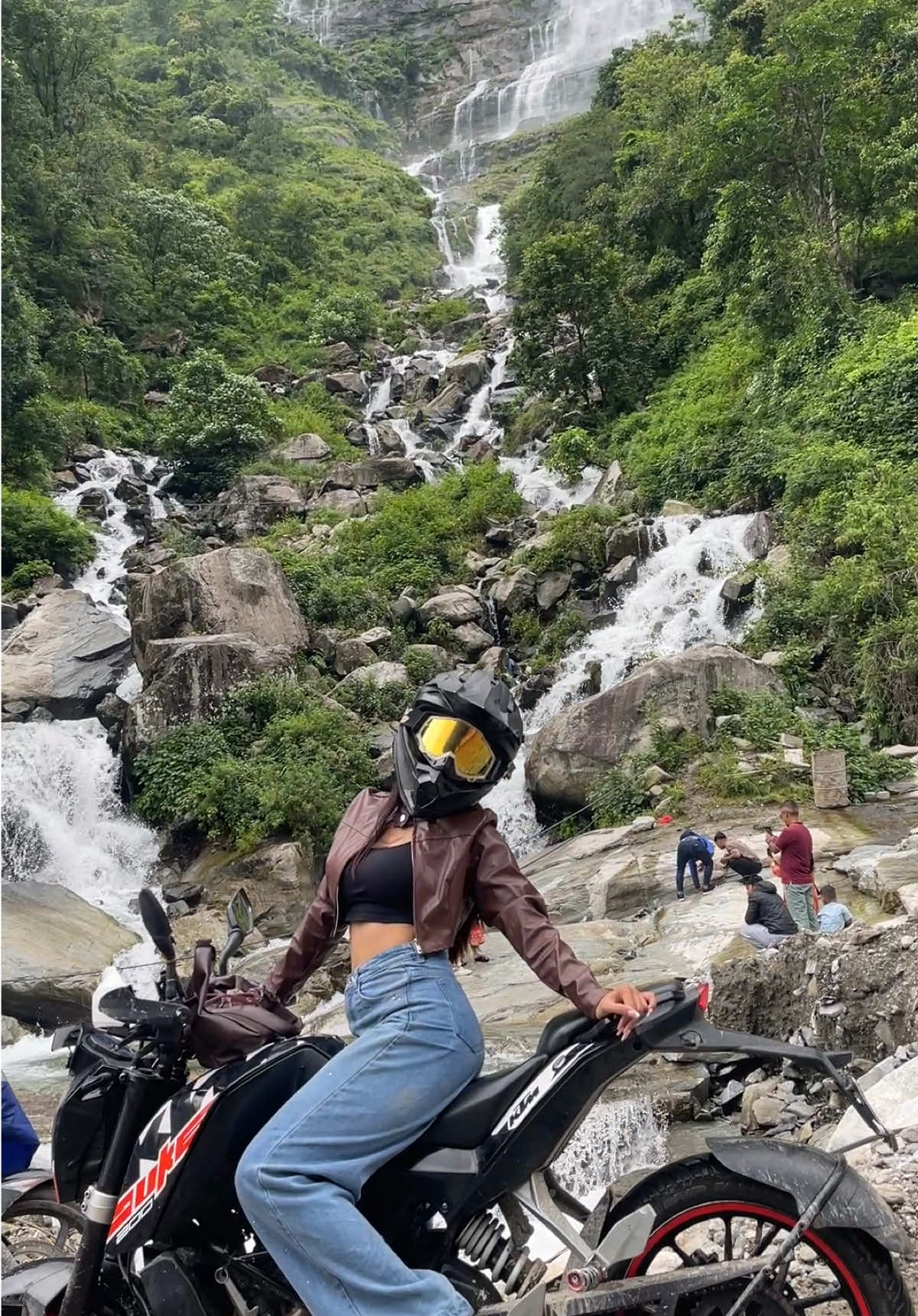 @amisakunwar