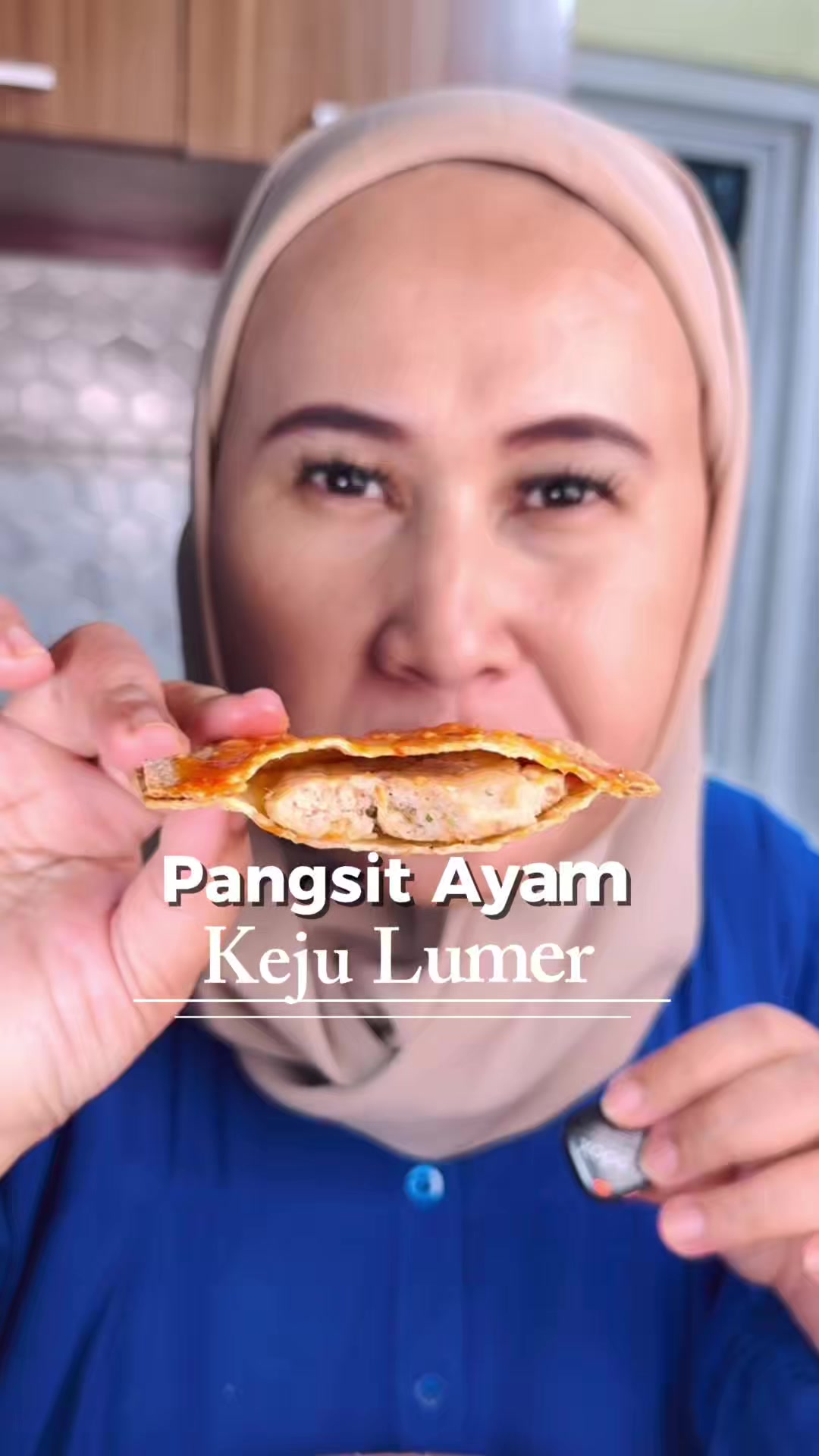 @Mama Akbar Alicia