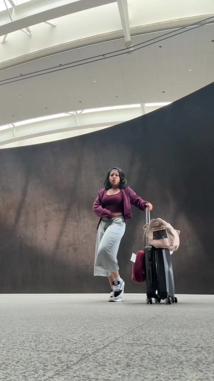 @𝐄𝐧𝐢𝐨𝐥𝐚 🍒