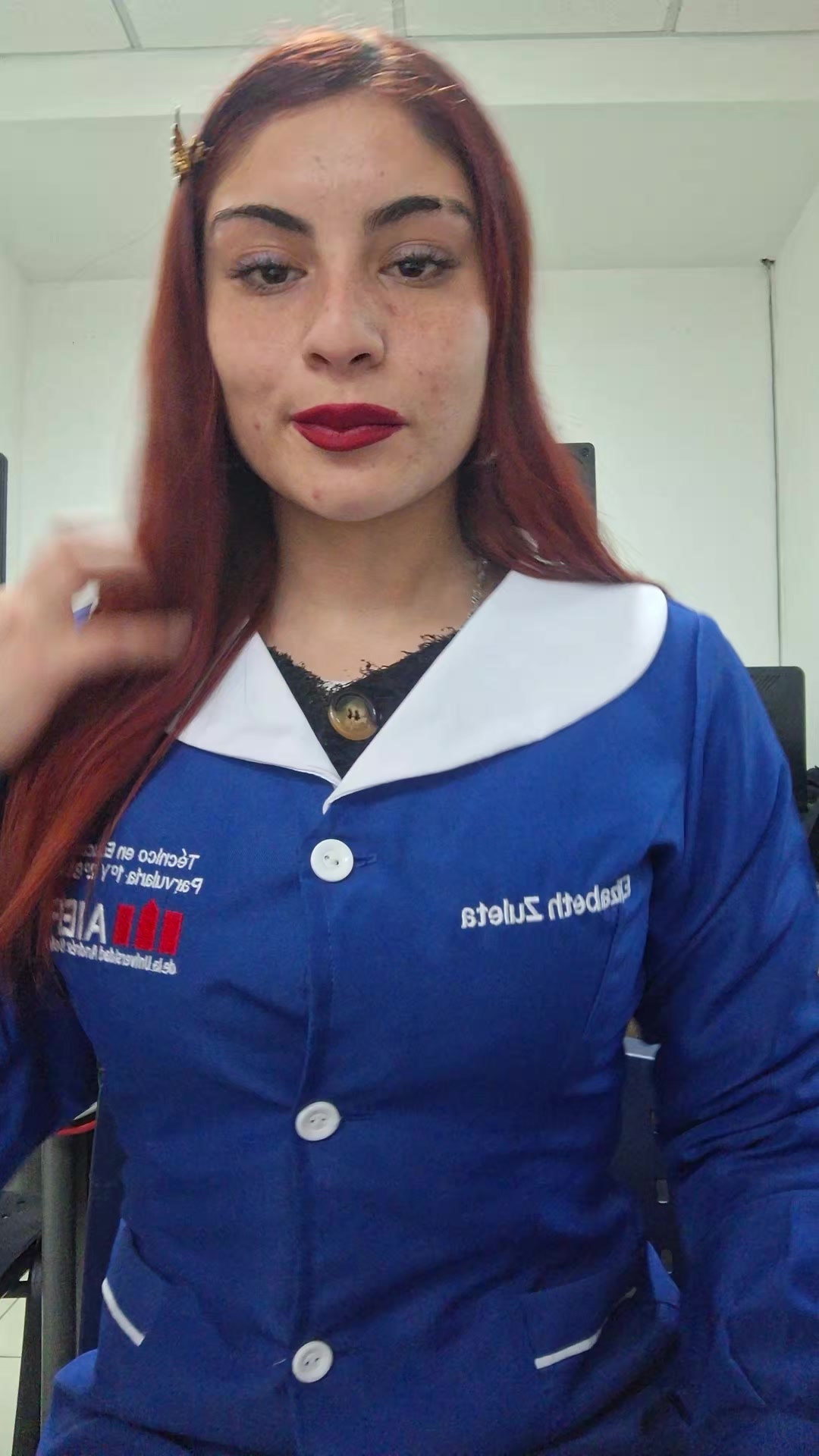 @elizabethhh
