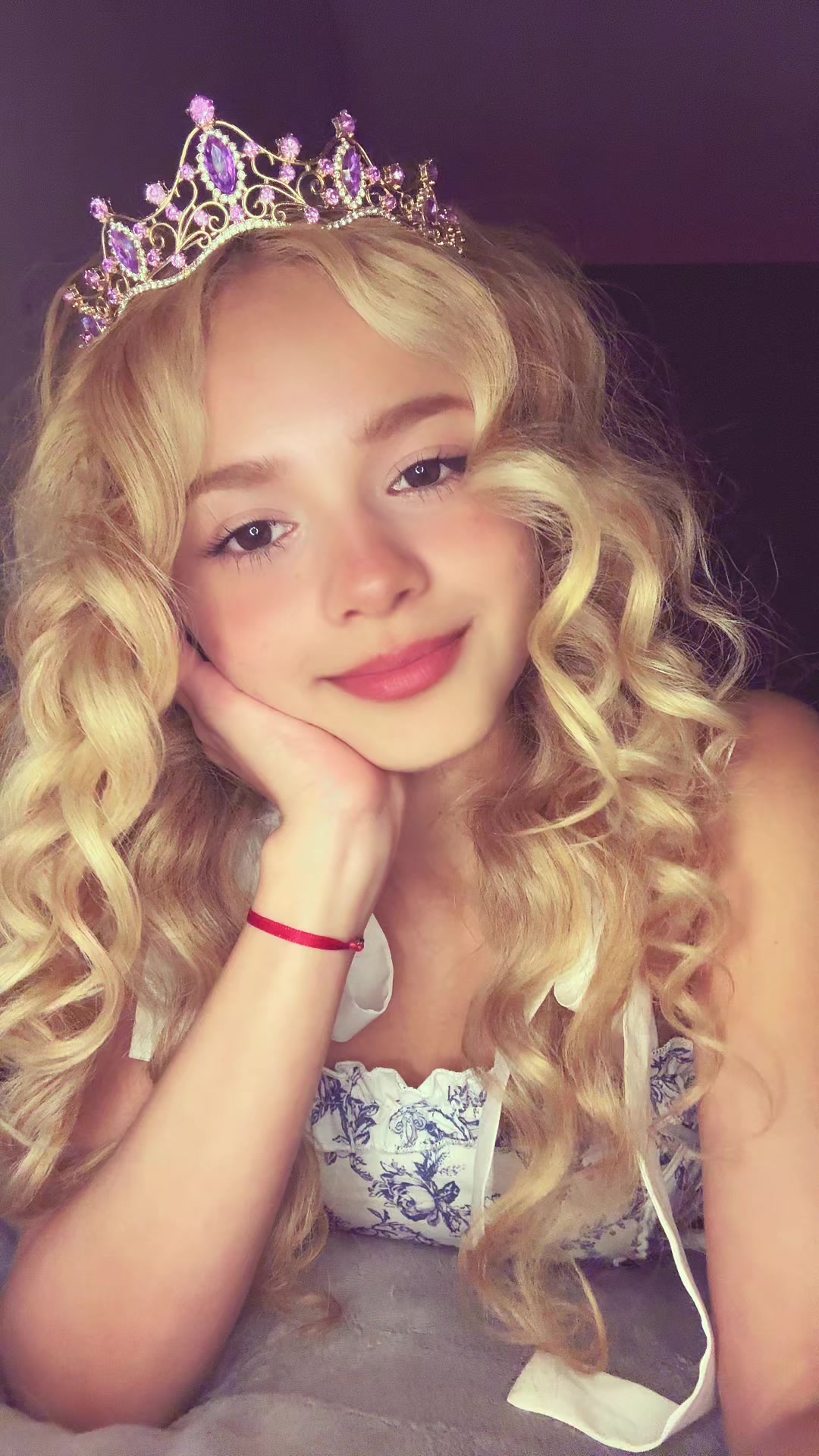 @tayslane._