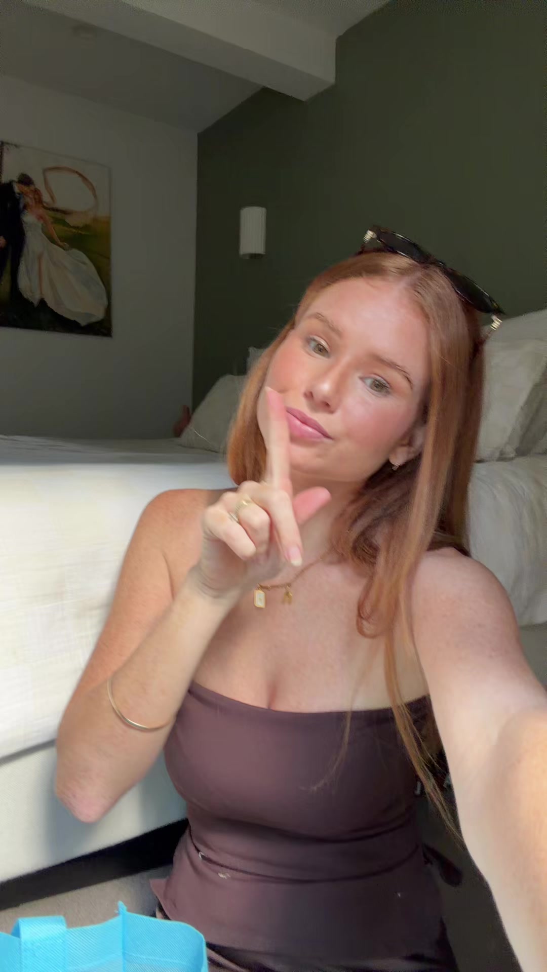 @alyssaluckett_