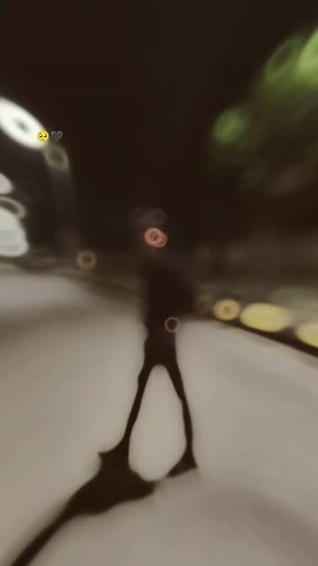 @𓆰♕𓆪R.....🫶👑