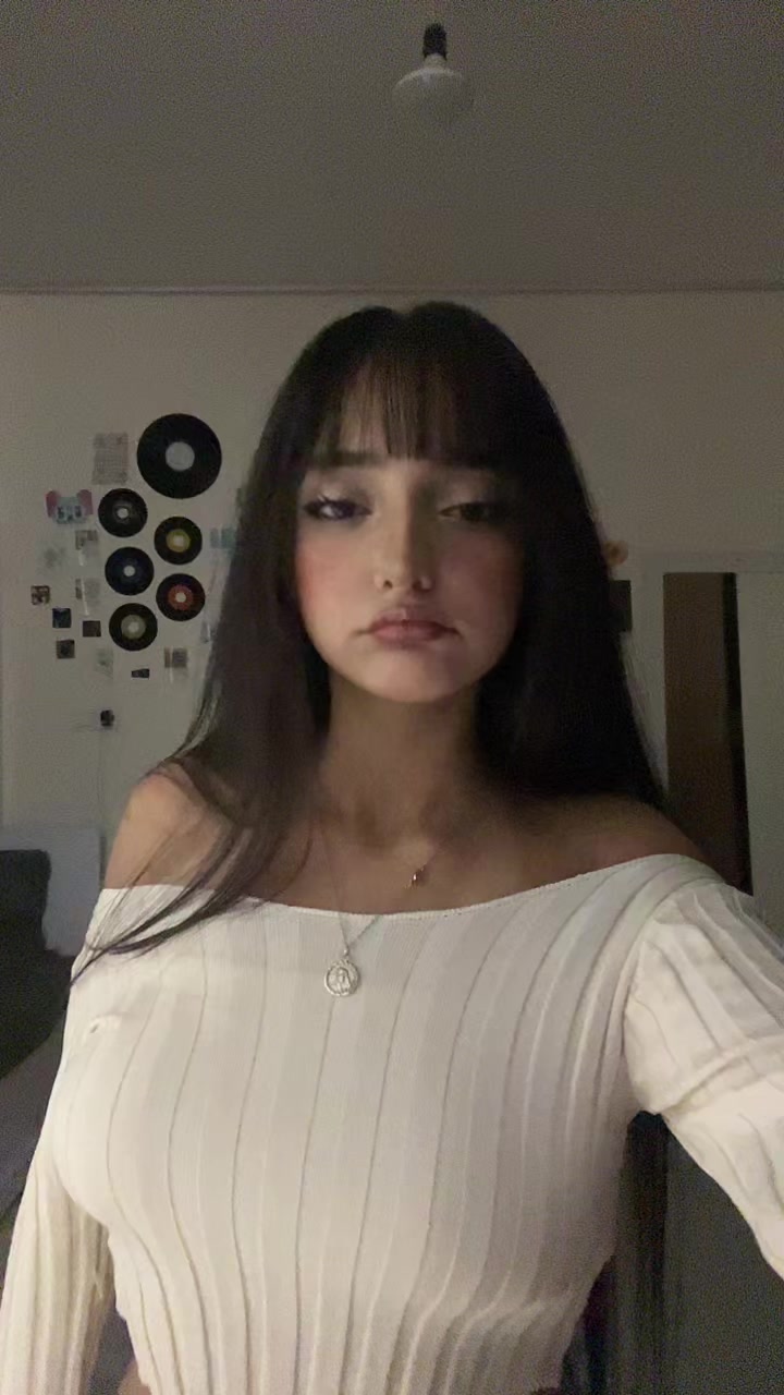 @🐚