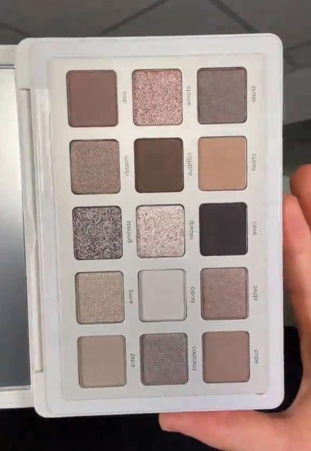 @BEAUTYBYBANDA