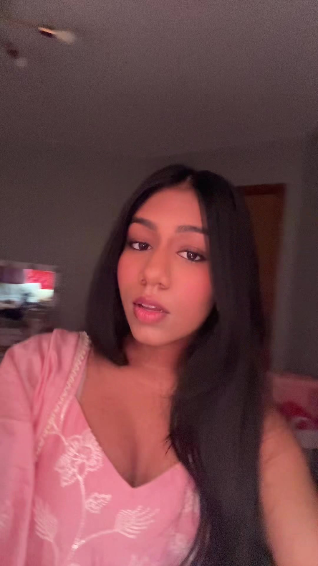 @mishika