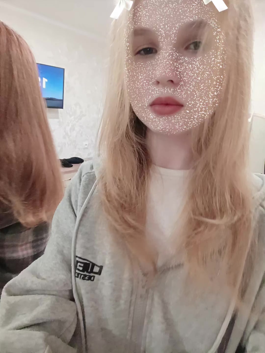@яблоко.