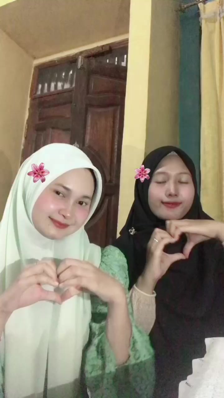 @ladyvia
