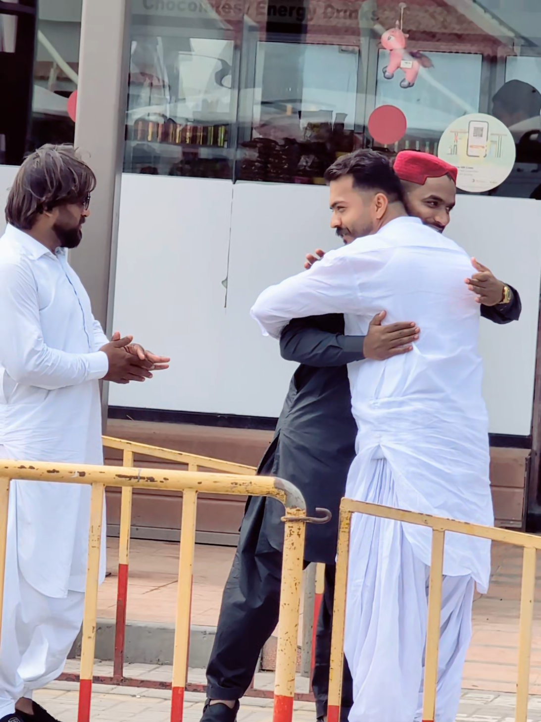 @𝗛𝗮𝘀𝗵𝗶𝗿 𝗕𝗵𝘂𝘁𝘁𝗮 🇵🇰