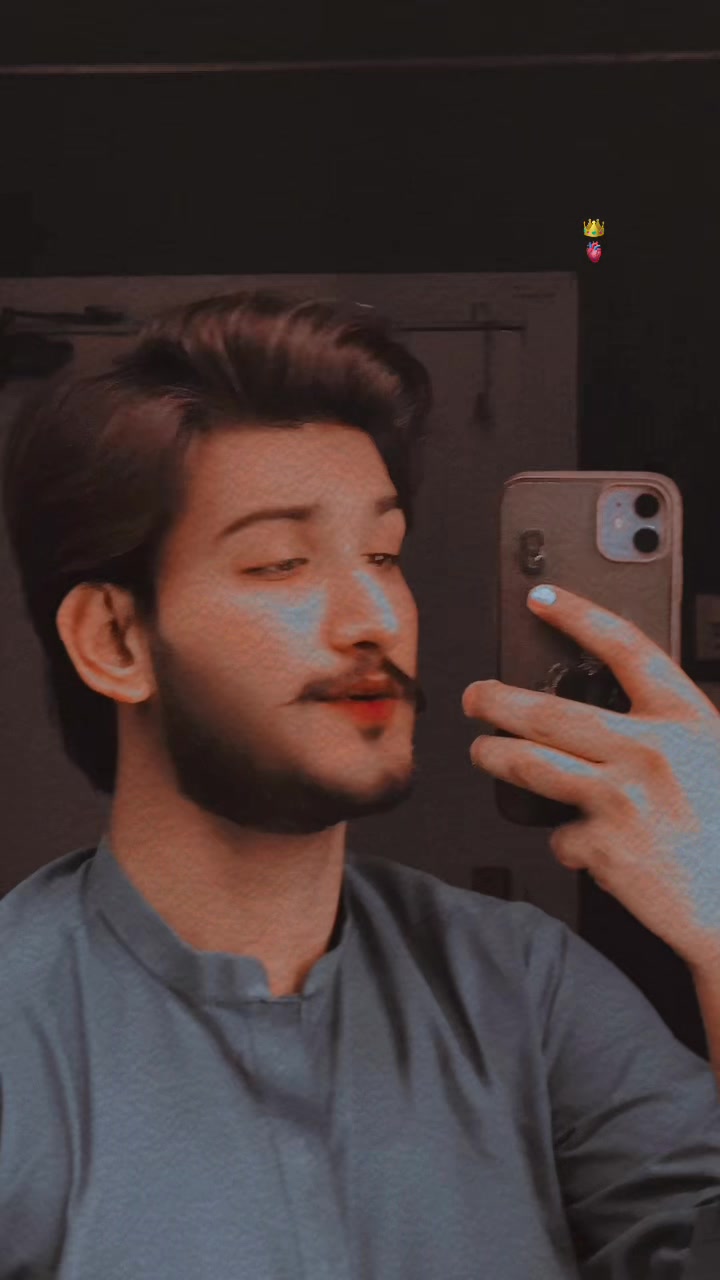 @𝓠....𝓑𝓗𝓤𝓣𝓣𝓞_🦅