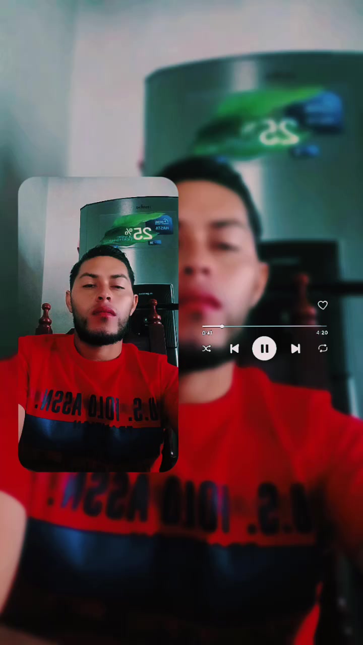 @"*Gabriel Nodal🥷🧃📿📈