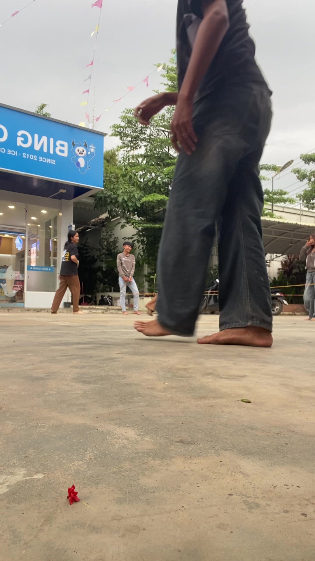 @๐ช๐ช