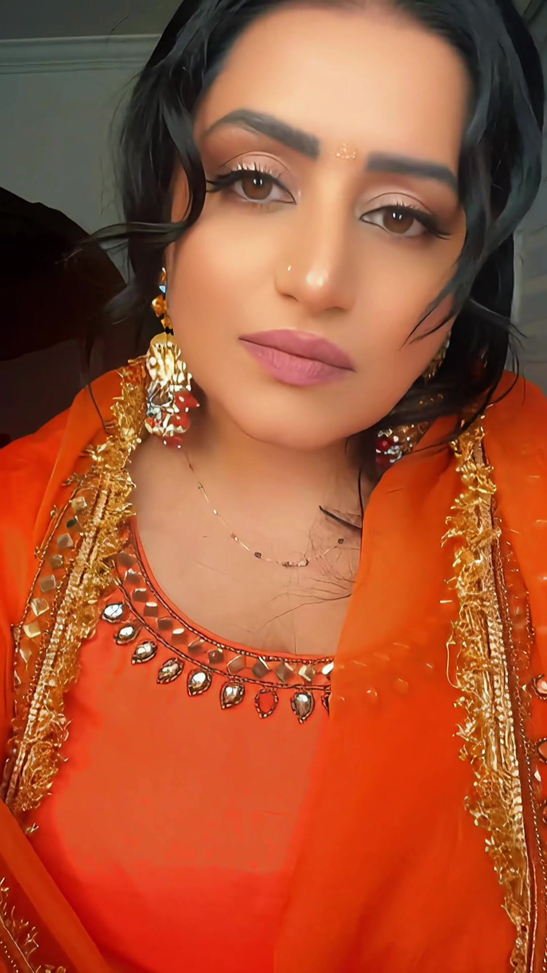 @Navneet Seikhon