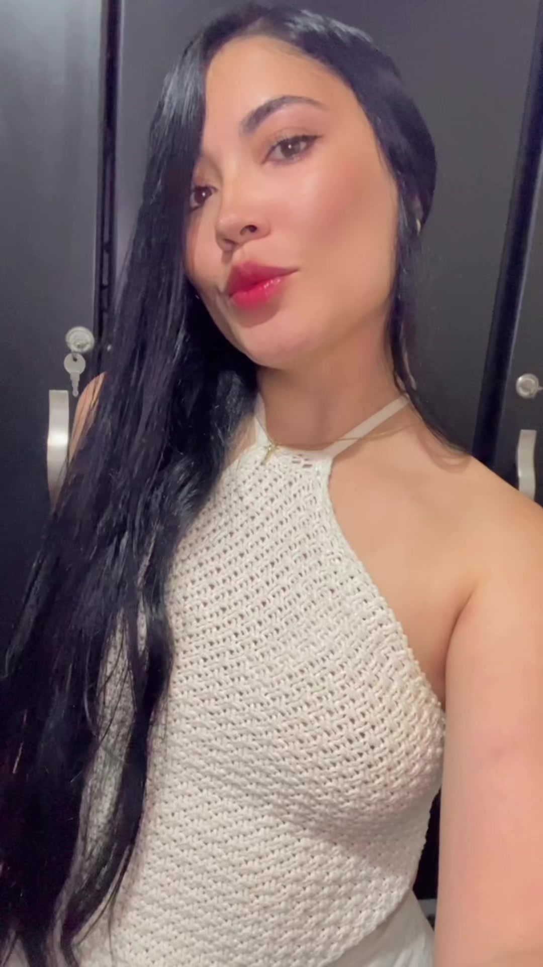 @Manuela Hernández G