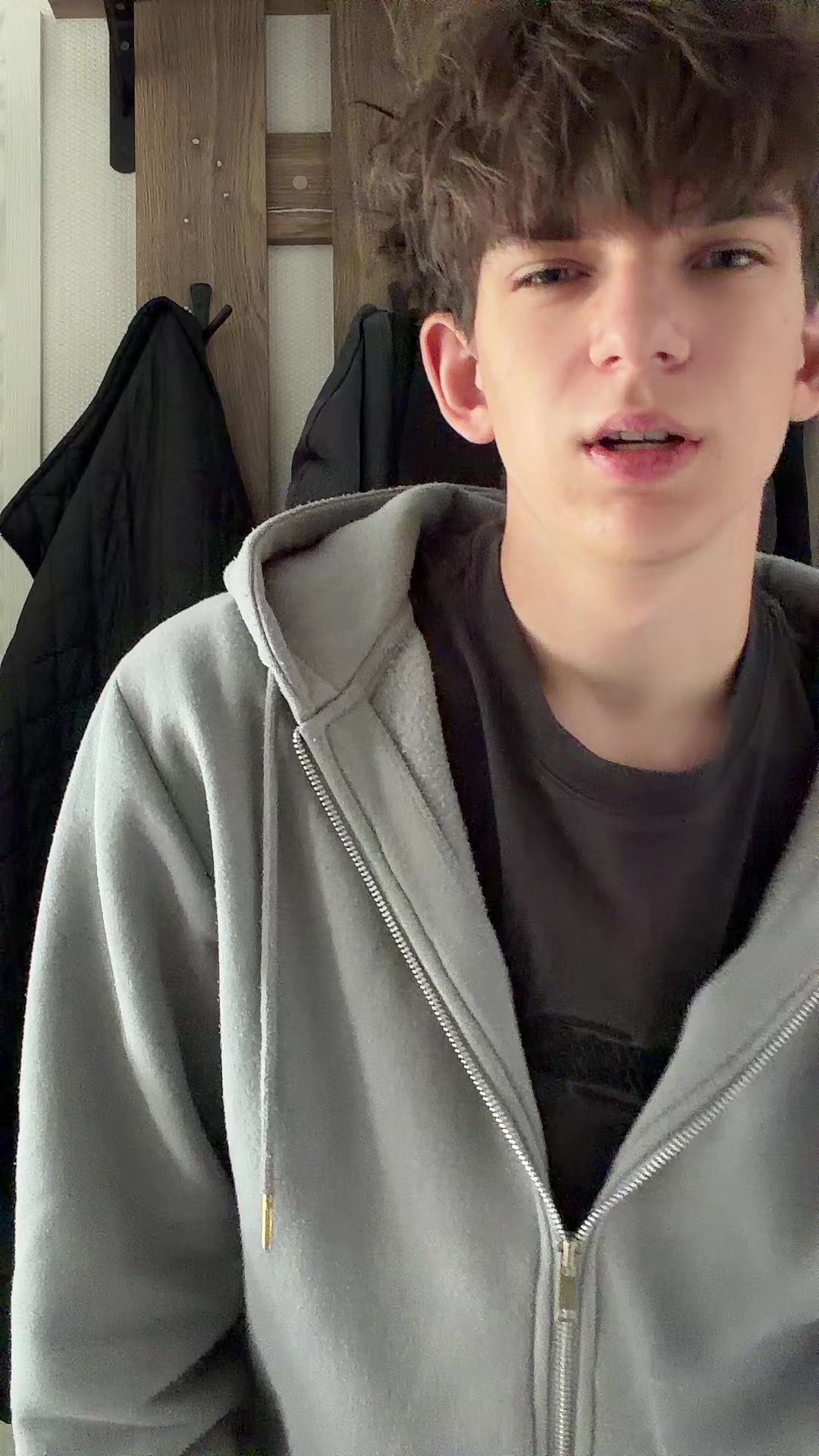 @fursjins