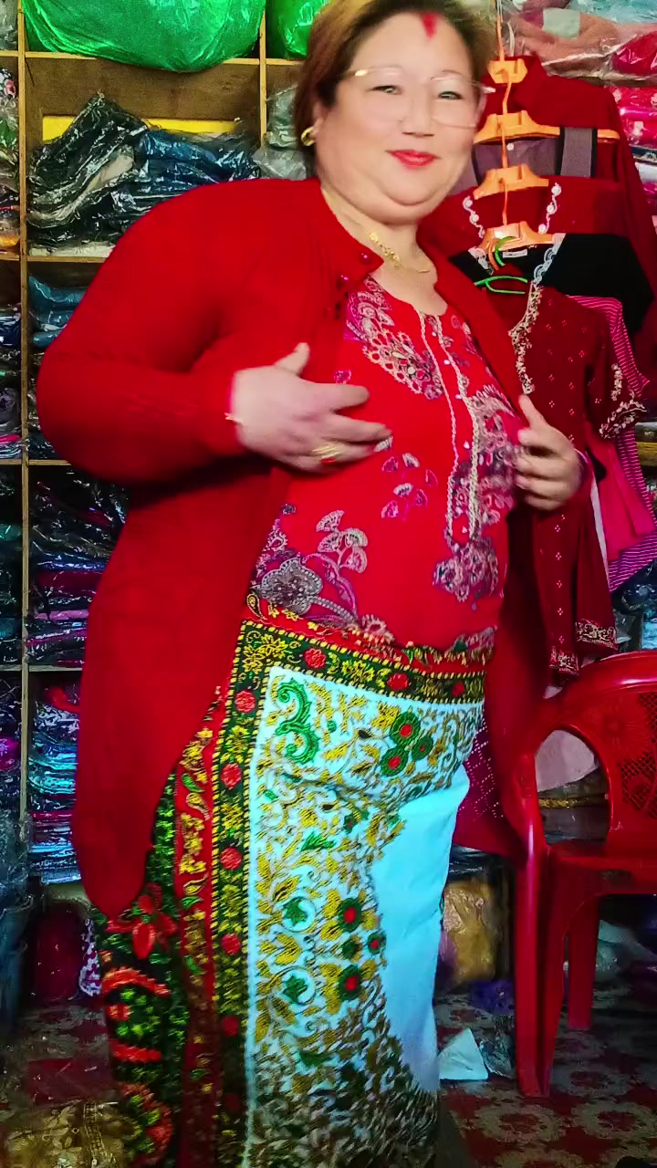 @Kalyani Oli700