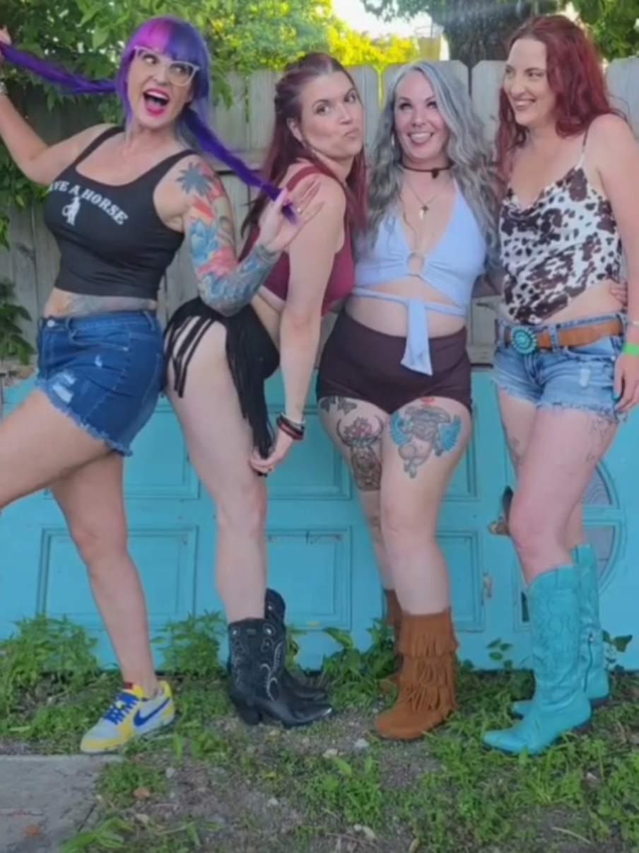 @TaylorJoyVIP
