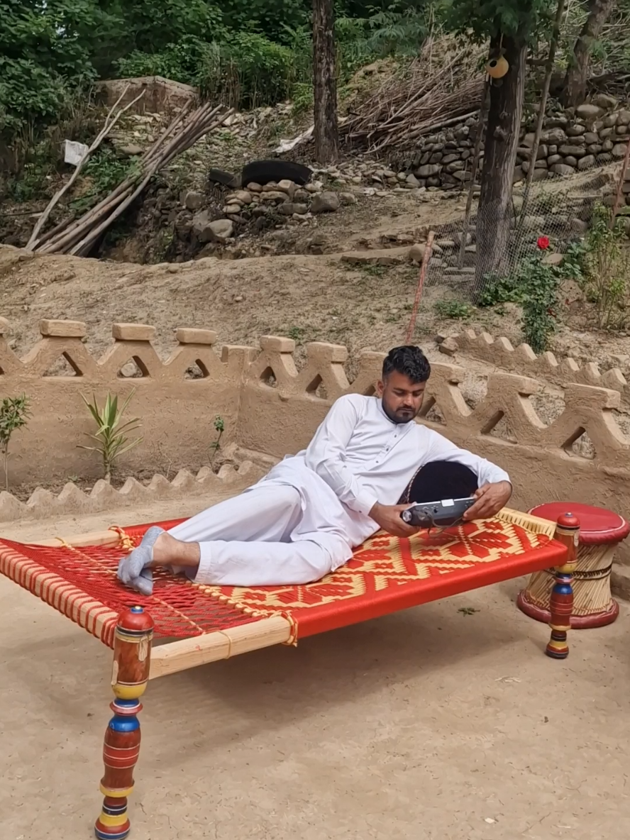 @shuJaa_Bhai