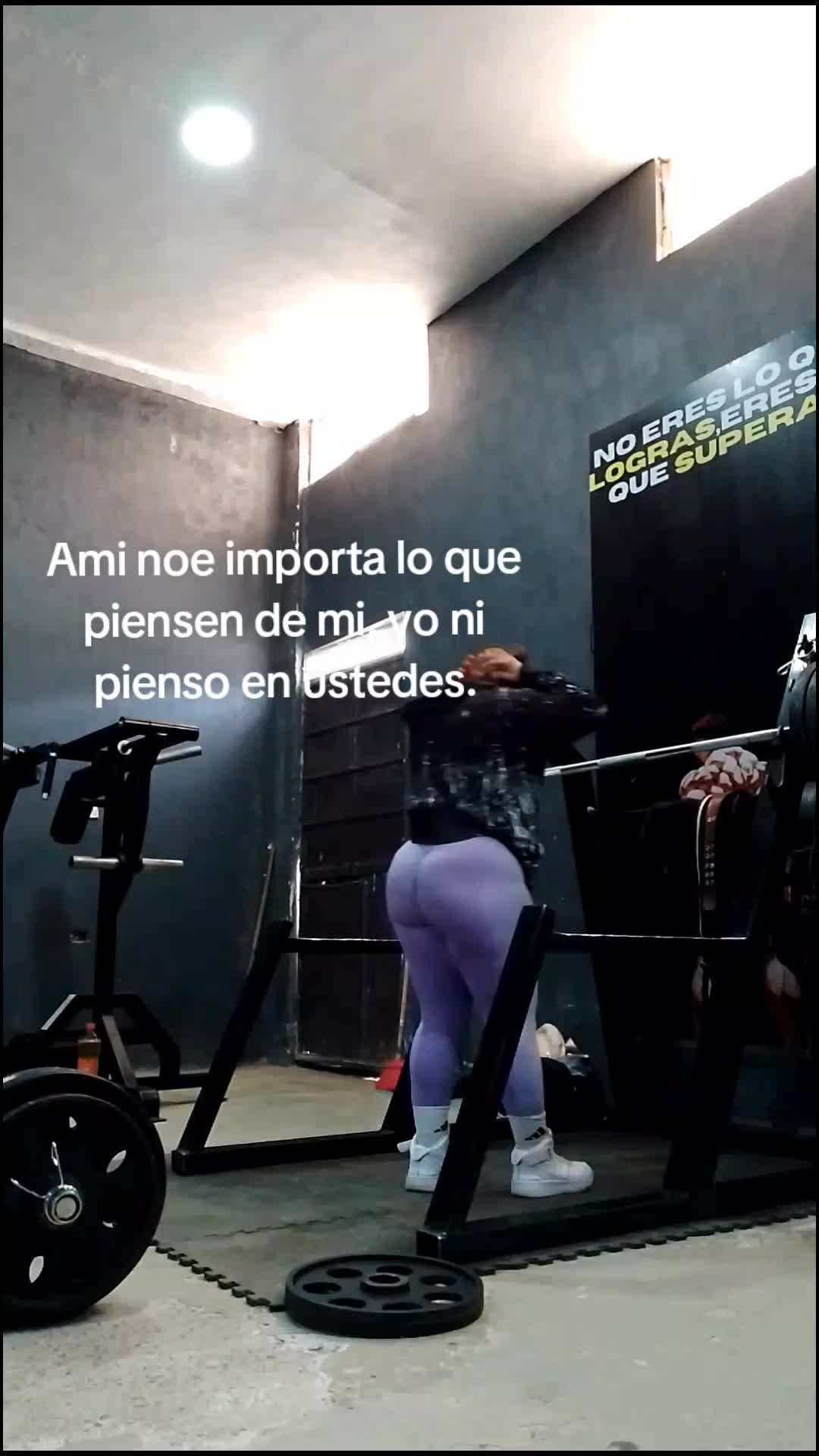 @roxxy