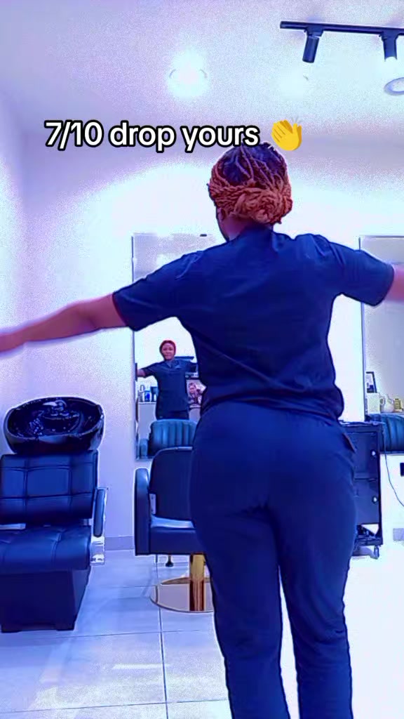@Phoebe Mirikwa official✅
