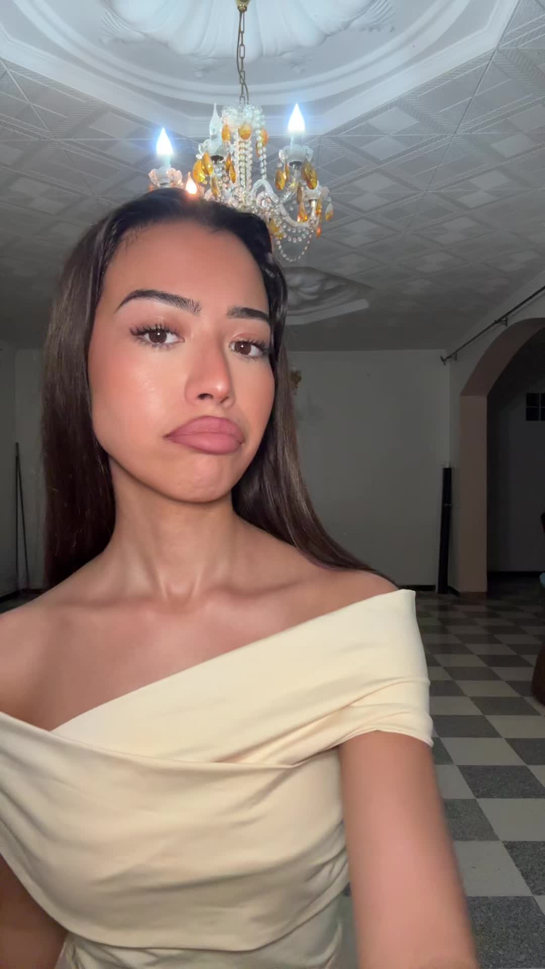 @6hytt- Hayette