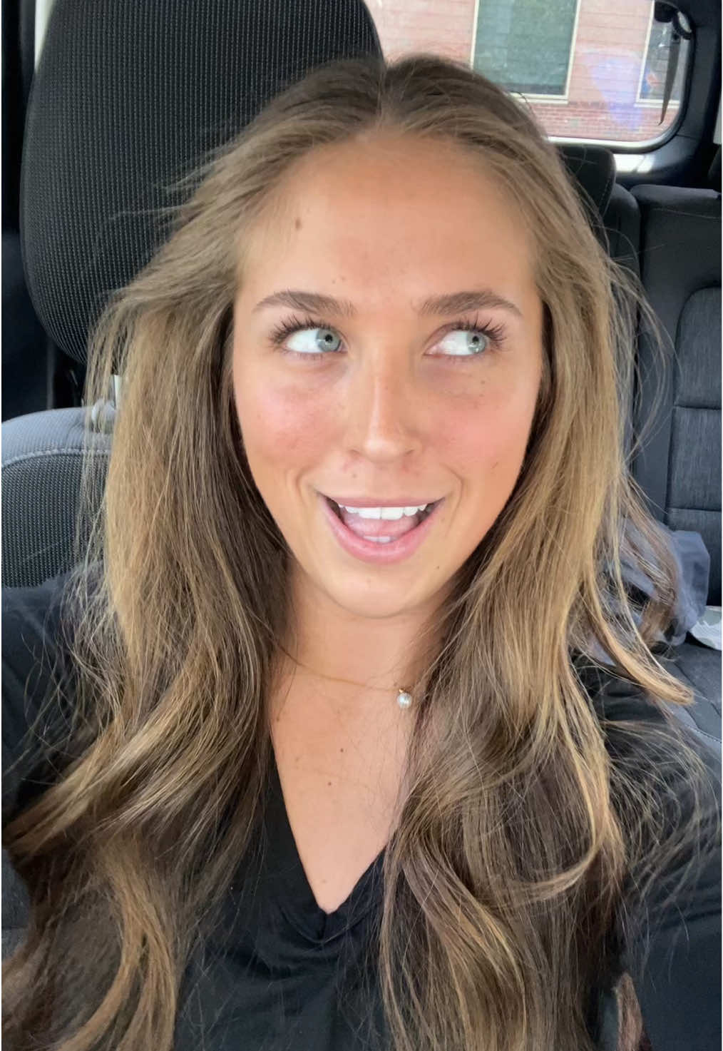 @alexisjhogan