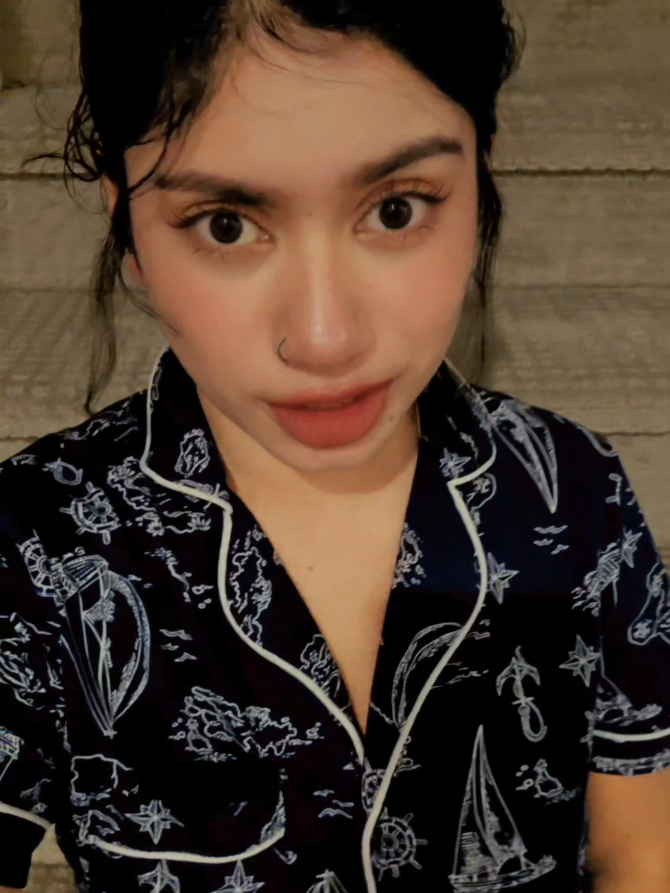 @𝐉𝐞𝐧𝐲💞𝐋_𝐎𝐟𝐟𝐢𝐜𝐢𝐚𝐥
