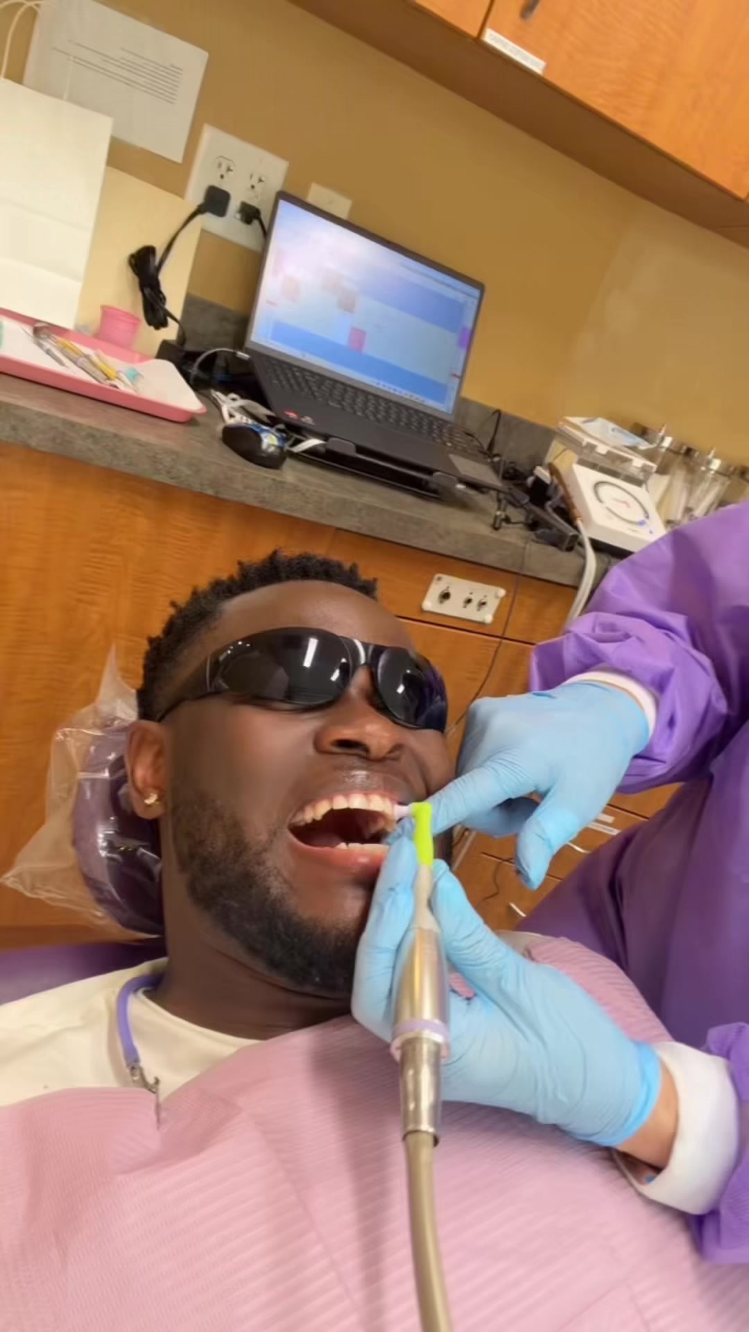 @Daddyclivert