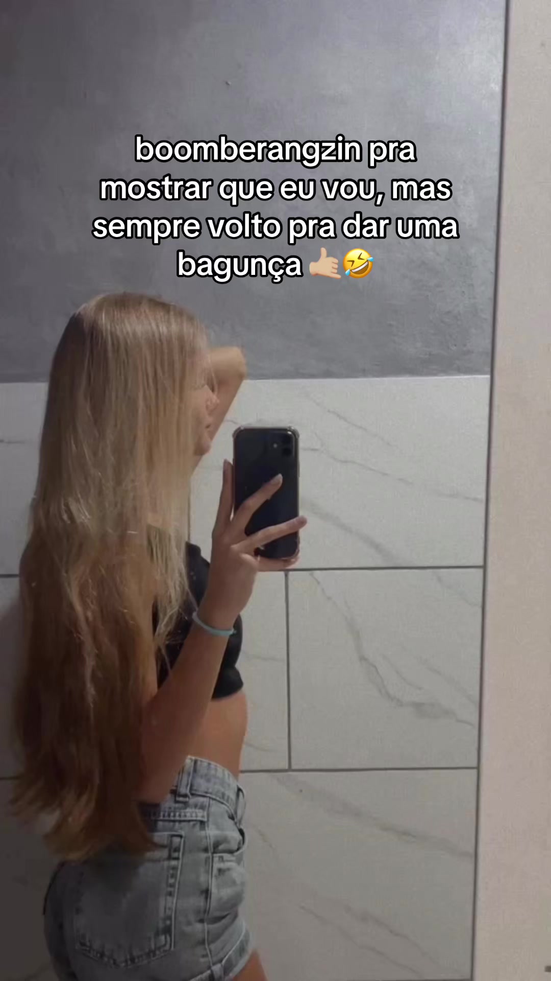 @Ariela