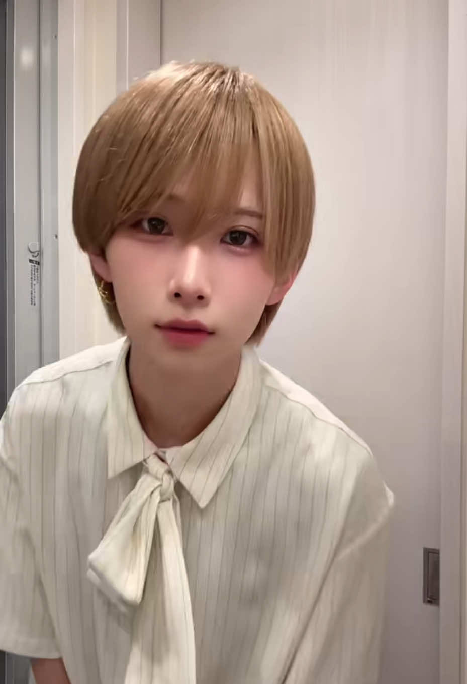 @たく