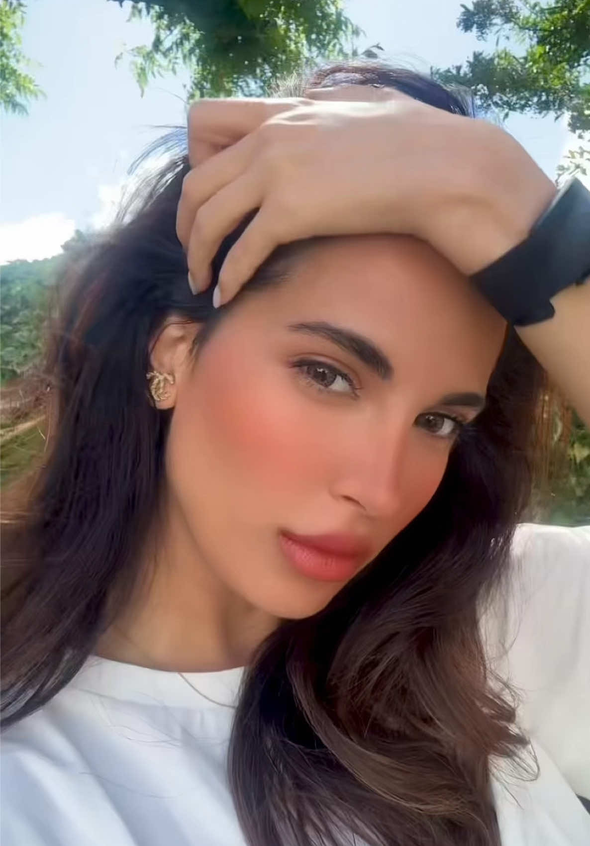 @niloolaa