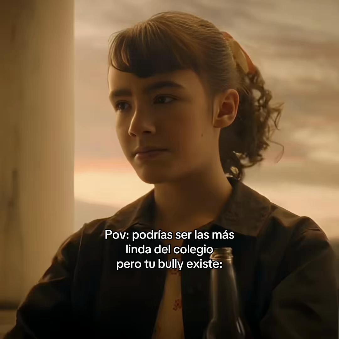 @𝓔