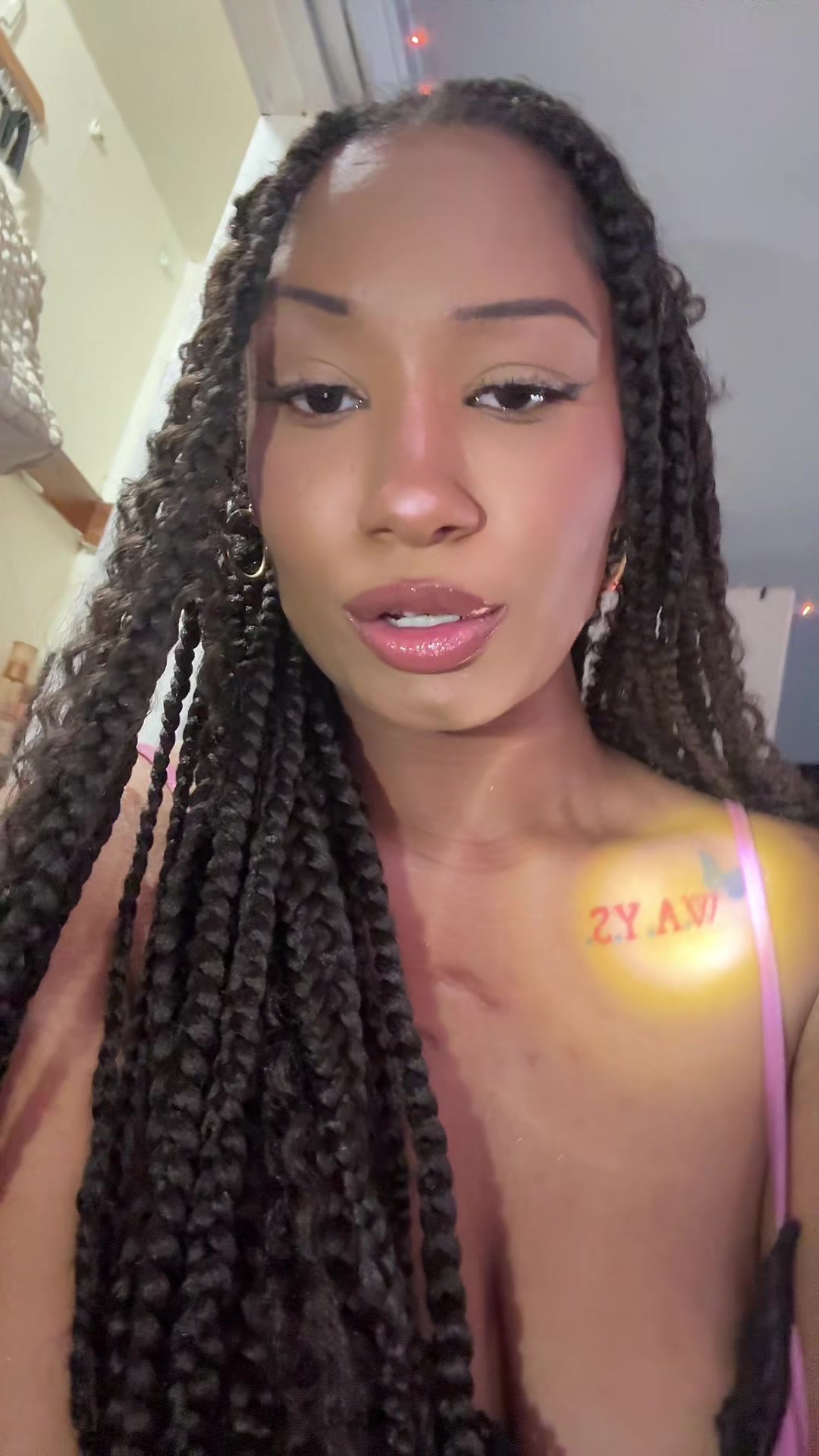 @miamya215