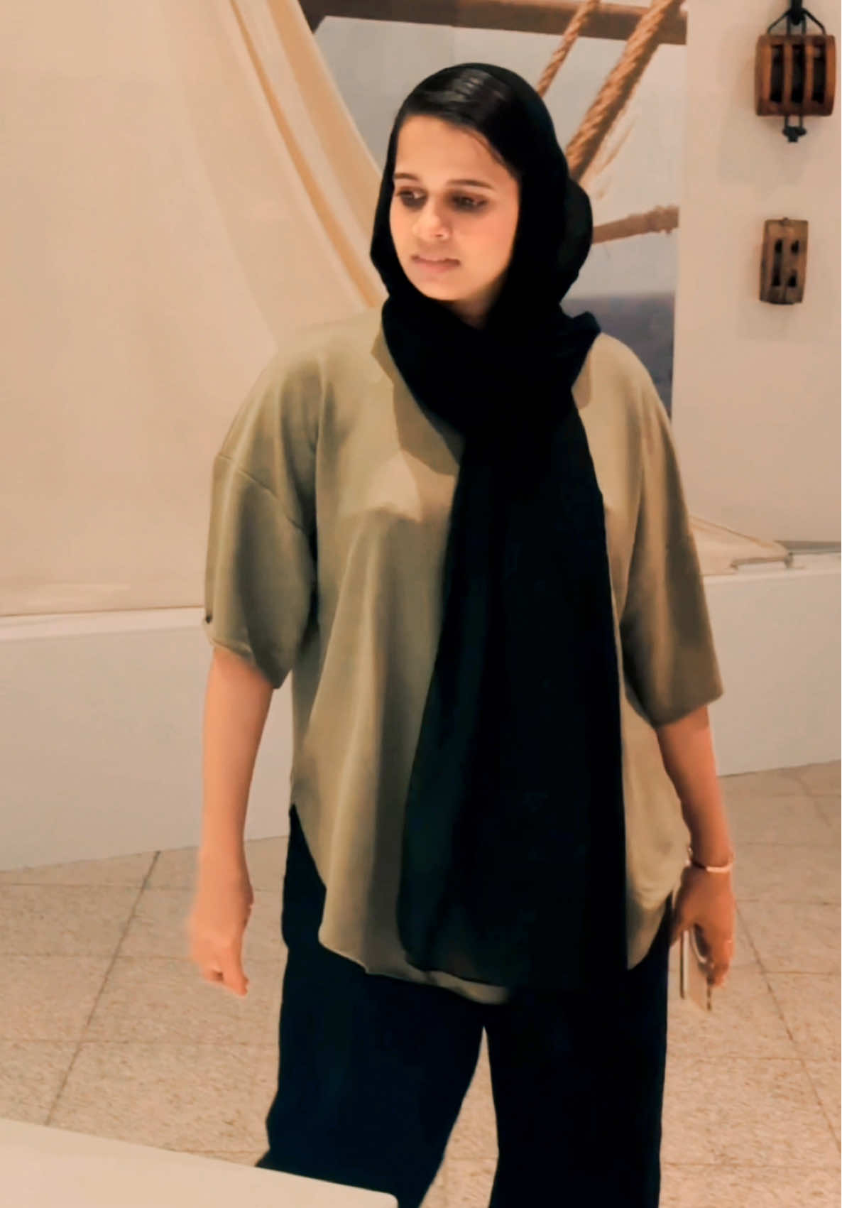 @EvaRoomi