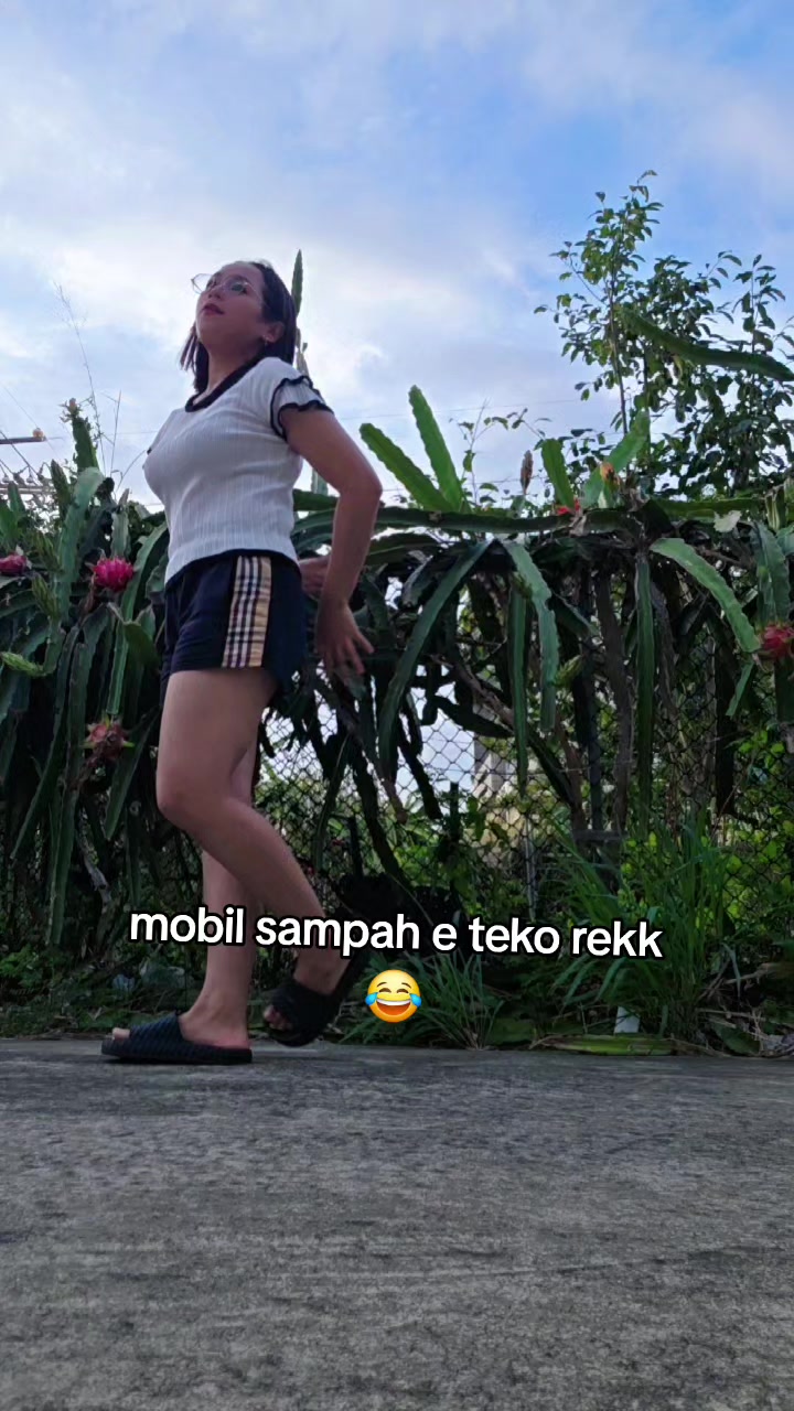 @Merindu🌼
