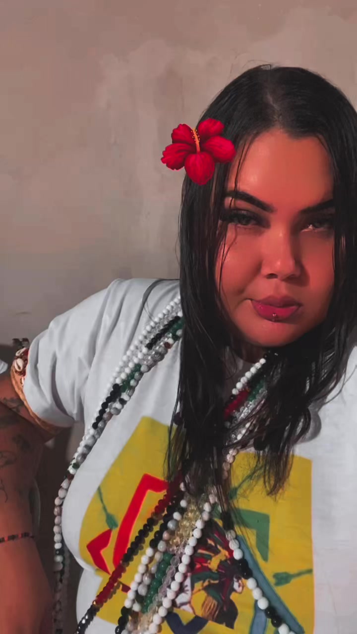 @Lorrana Souza 🌊📿🏳️&zwj;🌈